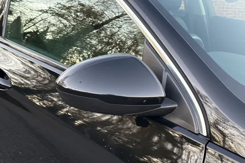 BT22CHN Vauxhall Insignia 1.5 Turbo D Design Grand Sport Auto Euro 6 (s/s) 5dr Thumbnail #28