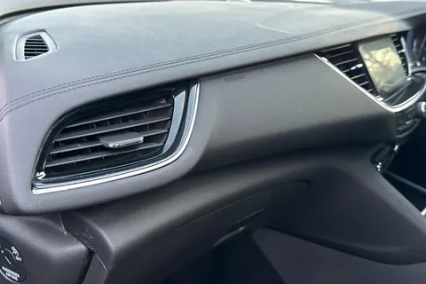 BT22CHN Vauxhall Insignia 1.5 Turbo D Design Grand Sport Auto Euro 6 (s/s) 5dr Thumbnail #35