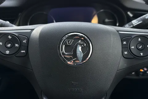 BT22CHN Vauxhall Insignia 1.5 Turbo D Design Grand Sport Auto Euro 6 (s/s) 5dr Thumbnail #36