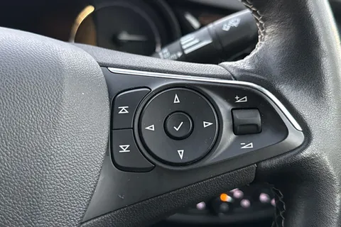 BT22CHN Vauxhall Insignia 1.5 Turbo D Design Grand Sport Auto Euro 6 (s/s) 5dr Thumbnail #38