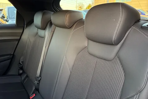 WV74VYA Audi A1 Black Edition 30 TFSI 116 PS 6-speed Thumbnail #20