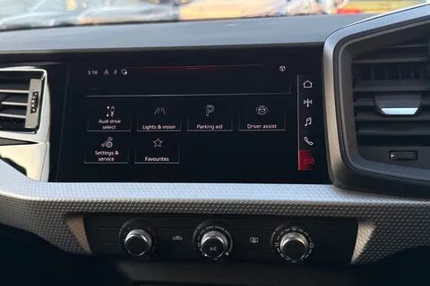 WV74VYA Audi A1 Black Edition 30 TFSI 116 PS 6-speed Thumbnail #27