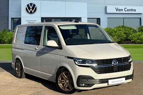 BK70NSV Volkswagen Transporter 2.0 TDI 150 Highline Kombi Van DSG-NO VAT Thumbnail #2