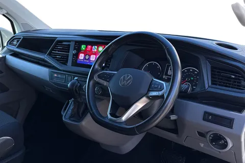 BK70NSV Volkswagen Transporter 2.0 TDI 150 Highline Kombi Van DSG-NO VAT Thumbnail #15
