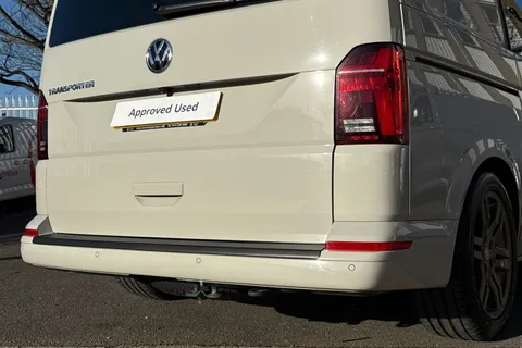 BK70NSV Volkswagen Transporter 2.0 TDI 150 Highline Kombi Van DSG-NO VAT Thumbnail #38