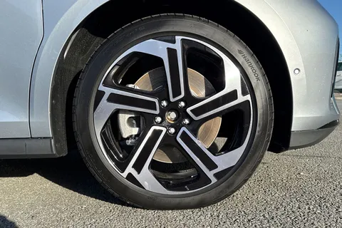 DG75CDO Volkswagen ID. Buzz GTX SWB 340 PS 79 kWh Pro Electric Automatic - Heat Pump Thumbnail #10