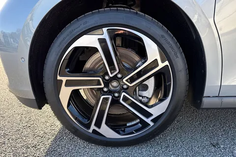 DG75CDO Volkswagen ID. Buzz GTX SWB 340 PS 79 kWh Pro Electric Automatic - Heat Pump Thumbnail #13