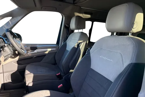 DE75RCF Volkswagen California Ocean T7 SWB 150 PS DSG - Del Mileage/Massive Spec Thumbnail #16