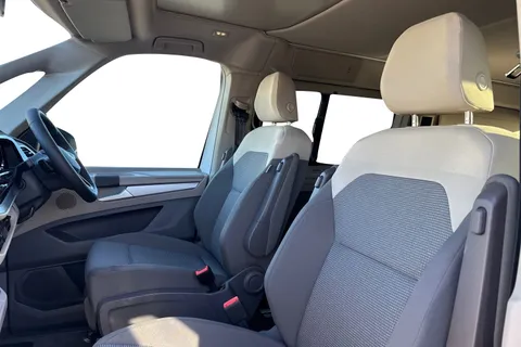 15 of 46 for Volkswagen California Beach T7 SWB 150 PS DSG - Camper Heater / Parking Package