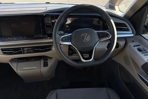 DE75RCF Volkswagen California Ocean T7 SWB 150 PS DSG - Del Mileage/Massive Spec Thumbnail #18