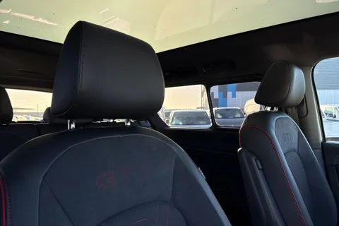 DG75CDO Volkswagen ID. Buzz GTX SWB 340 PS 79 kWh Pro Electric Automatic - Heat Pump Thumbnail #24