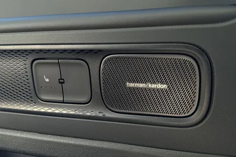 DG75CDO Volkswagen ID. Buzz GTX SWB 340 PS 79 kWh Pro Electric Automatic - Heat Pump Thumbnail #32