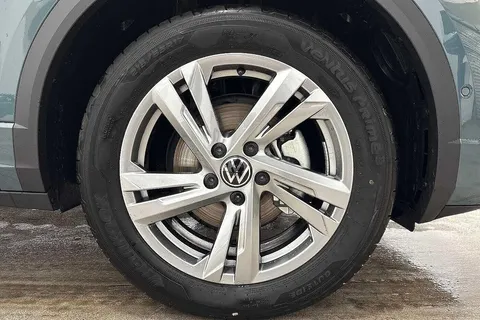 KT25RMY Volkswagen T-Roc 1.5 TSI R-Line 5dr DSG ⭐Rear-view camera displayed⭐ Thumbnail #5