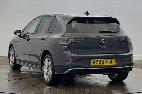 KP25YJL Volkswagen Golf 1.5 TSI 272 GTE eHybrid 5dr DSG Thumbnail #4