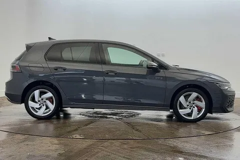 KP25YJL Volkswagen Golf 1.5 TSI 272 GTE eHybrid 5dr DSG Thumbnail #5