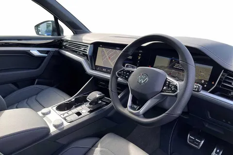 7 of 63 for Volkswagen Touareg 3.0 V6 TDI 4Motion Black Edition 5dr Tip Auto ⭐1 Year VW Warranty⭐