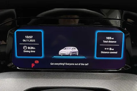 KP25YJL Volkswagen Golf 1.5 TSI 272 GTE eHybrid 5dr DSG Thumbnail #13
