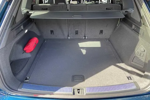 10 of 63 for Volkswagen Touareg 3.0 V6 TDI 4Motion Black Edition 5dr Tip Auto ⭐1 Year VW Warranty⭐