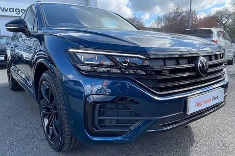 17 of 63 for Volkswagen Touareg 3.0 V6 TDI 4Motion Black Edition 5dr Tip Auto ⭐1 Year VW Warranty⭐