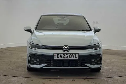 DA25OYU Volkswagen Golf 1.5 TSI 272 GTE eHybrid 5dr DSG **PAN ROOF + HEADS UP DISPLAY** Thumbnail #7