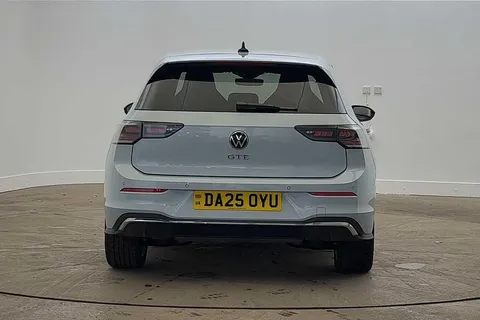 DA25OYU Volkswagen Golf 1.5 TSI 272 GTE eHybrid 5dr DSG **PAN ROOF + HEADS UP DISPLAY** Thumbnail #8