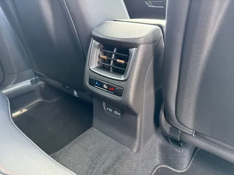 KJ25RVZ CUPRA Terramar 2.0 TSI Americas Cup Edition DSG 4Drive Euro 6 (s/s) 5dr Thumbnail #33