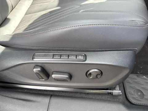 KJ25RVZ CUPRA Terramar 2.0 TSI Americas Cup Edition DSG 4Drive Euro 6 (s/s) 5dr Thumbnail #35