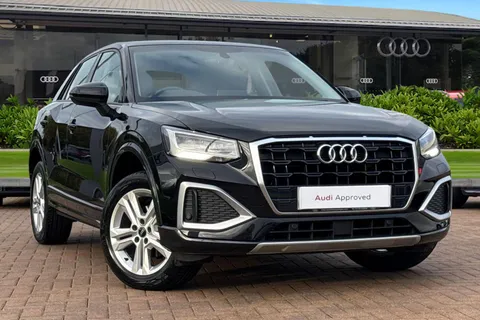 ML71OKS Audi Q2 Sport 30 TFSI 110 PS 6-speed Thumbnail #2