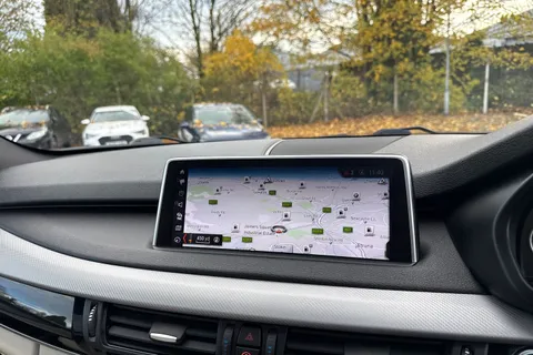 YG18LWU BMW X5 3.0 30d M Sport Auto xDrive Euro 6 (s/s) 5dr Thumbnail #24