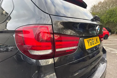 YG18LWU BMW X5 3.0 30d M Sport Auto xDrive Euro 6 (s/s) 5dr Thumbnail #32