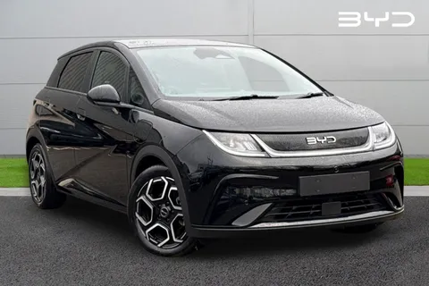  BYD Dolphin 60.48kWh Design Auto 5dr Thumbnail #2