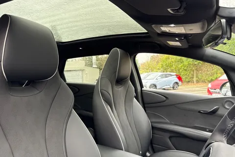  BYD Dolphin 60.48kWh Design Auto 5dr Thumbnail #21