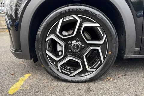  BYD Dolphin 60.48kWh Design Auto 5dr Thumbnail #24