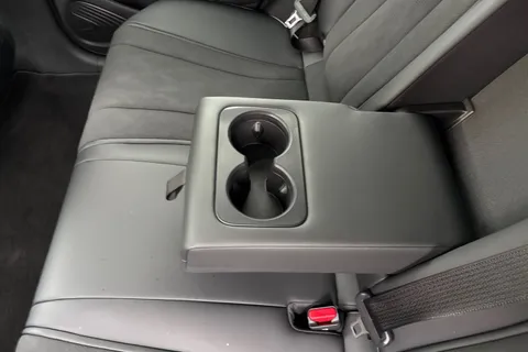  BYD Dolphin 60.48kWh Design Auto 5dr Thumbnail #30