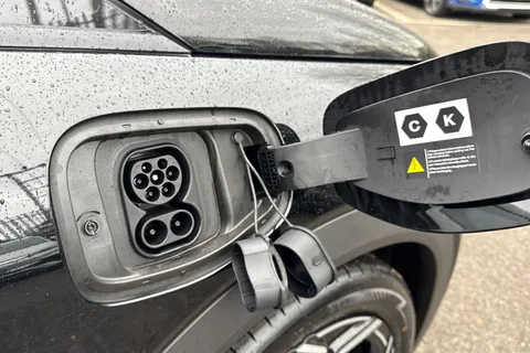  BYD Dolphin 60.48kWh Design Auto 5dr Thumbnail #35