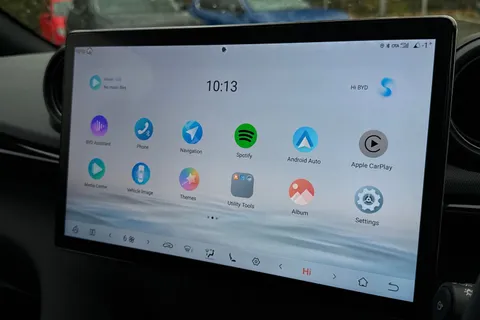  BYD Dolphin 60.48kWh Design Auto 5dr Thumbnail #43