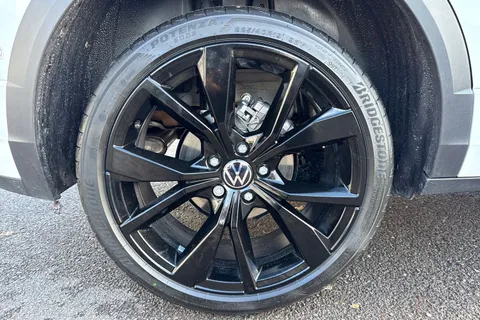 Volkswagen T-Roc 1.5 TSI Black Edition Plus DSG Euro 6 (s/s) 5dr Thumbnail #13