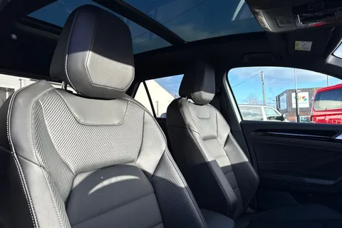 Volkswagen T-Roc 1.5 TSI Black Edition Plus DSG Euro 6 (s/s) 5dr Thumbnail #24