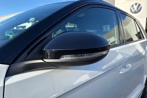 Volkswagen T-Roc 1.5 TSI Black Edition Plus DSG Euro 6 (s/s) 5dr Thumbnail #34