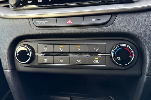 LB20JXC Kia Ceed 1.0 T-GDi ECO 2 Euro 6 (s/s) 5dr Thumbnail #23