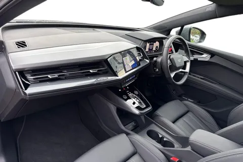 9 of 66 for Audi Q4 e-tron Q4 S line 45 e-tron 210,00 kW