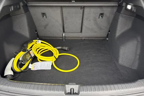 10 of 66 for Audi Q4 e-tron Q4 S line 45 e-tron 210,00 kW