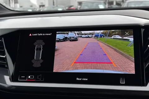 56 of 66 for Audi Q4 e-tron Q4 S line 45 e-tron 210,00 kW