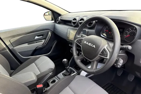 PN24OWO Dacia Duster 1.3 TCe EXTREME Euro 6 (s/s) 5dr Thumbnail #15