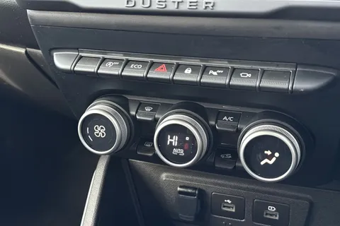 PN24OWO Dacia Duster 1.3 TCe EXTREME Euro 6 (s/s) 5dr Thumbnail #23