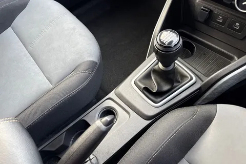 PN24OWO Dacia Duster 1.3 TCe EXTREME Euro 6 (s/s) 5dr Thumbnail #24