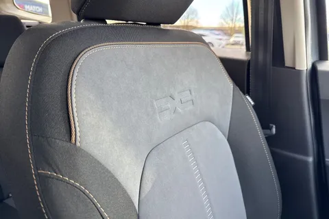 PN24OWO Dacia Duster 1.3 TCe EXTREME Euro 6 (s/s) 5dr Thumbnail #62