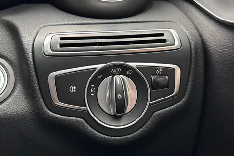 MM21ADZ Mercedes-Benz C Class C220d AMG Line Edition 2dr 9G-Tronic Thumbnail #30