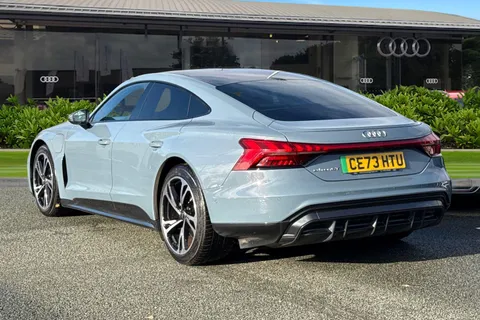 CE73HTU Audi e-tron GT 93.4kWh Auto quattro 4dr Thumbnail #3