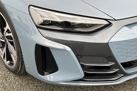 CE73HTU Audi e-tron GT 93.4kWh Auto quattro 4dr Thumbnail #9
